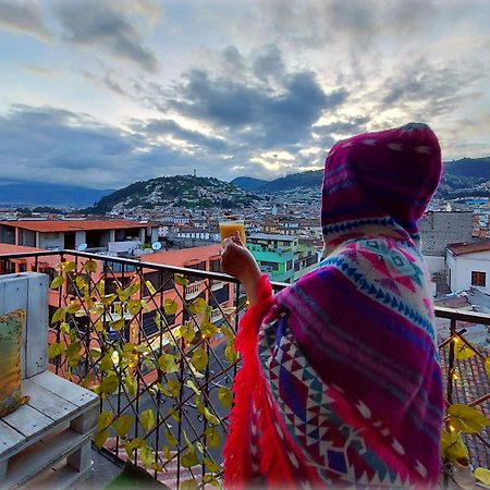 Hostal La Casa Tolena Quito - Ecuador Otel Dış mekan fotoğraf