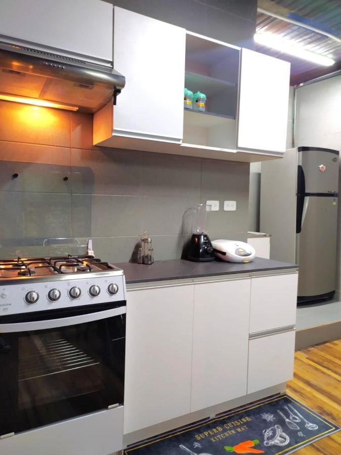 Hostal La Casa Tolena Quito - Ecuador Otel Dış mekan fotoğraf